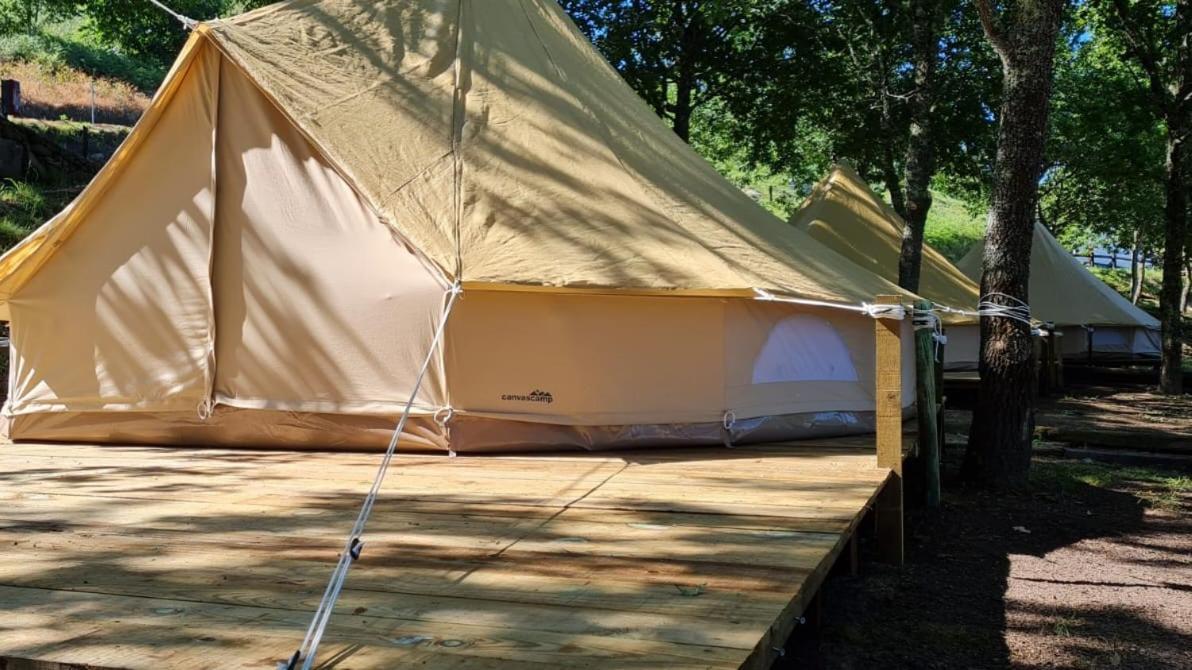 فندق Glamping Aventura Atalaia Cotobade المظهر الخارجي الصورة