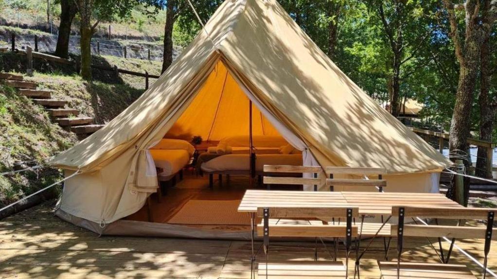 فندق Glamping Aventura Atalaia Cotobade المظهر الخارجي الصورة